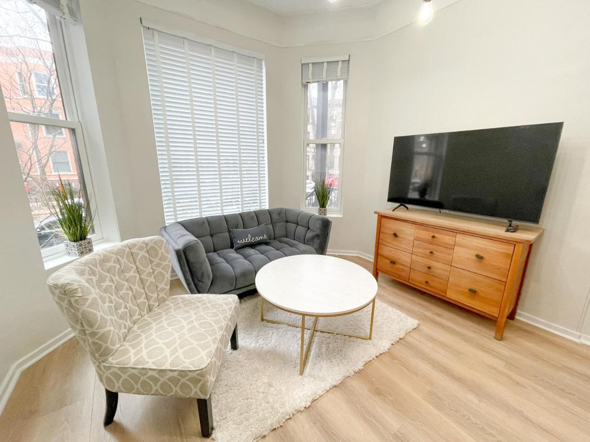 Wrigleyville Friends Unit - 5Bdrm シカゴ エクステリア 写真