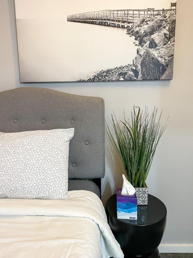 Wrigleyville Friends Unit - 5Bdrm シカゴ エクステリア 写真