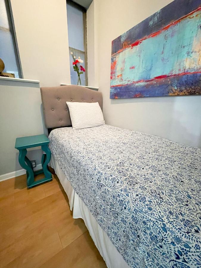 Wrigleyville Friends Unit - 5Bdrm シカゴ エクステリア 写真